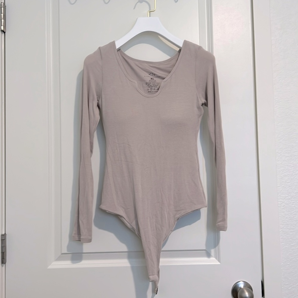 Klassy Network Braless Ribbed U-Shape Long Sleeve Bodysuit